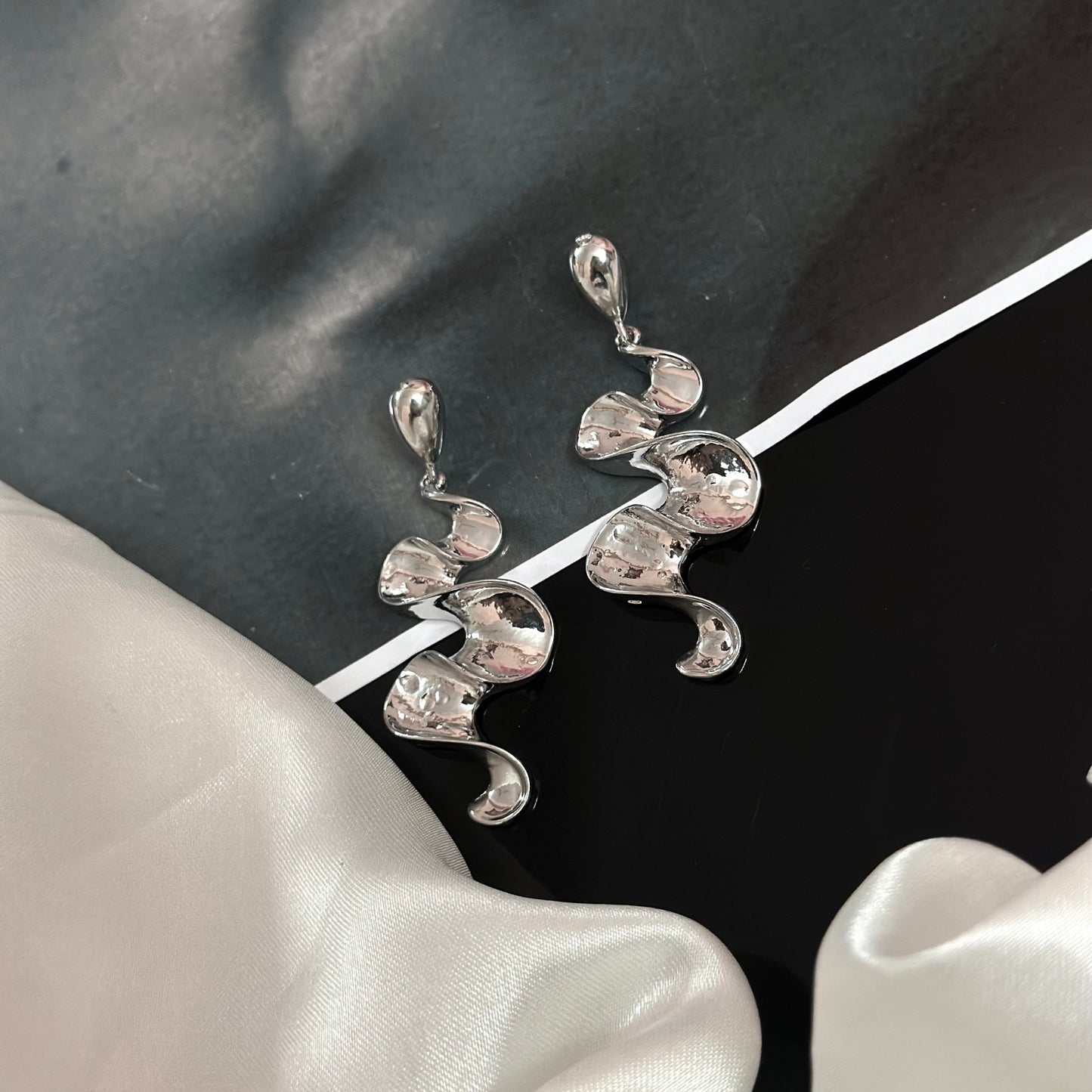 Venom Vault Earrings