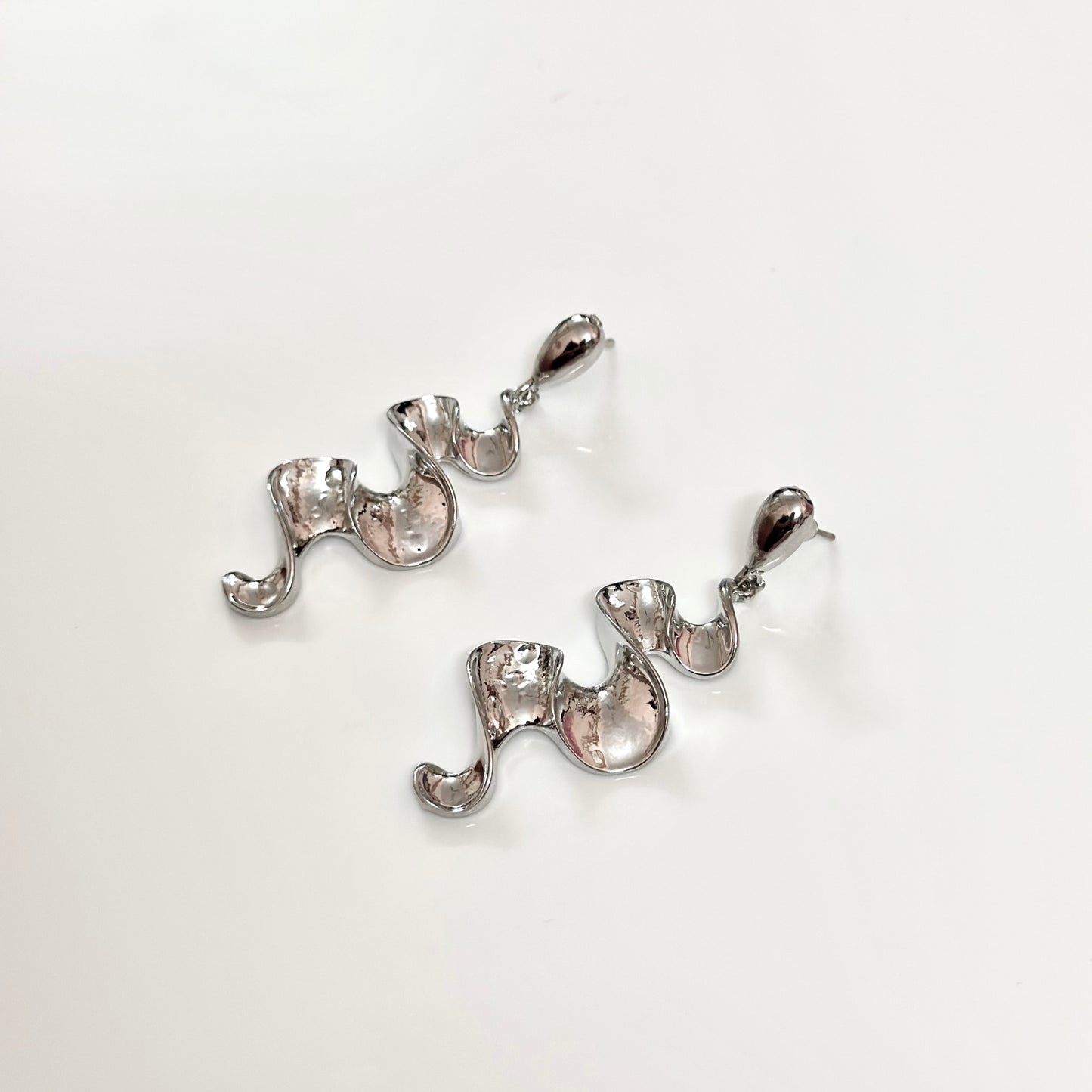 Venom Vault Earrings