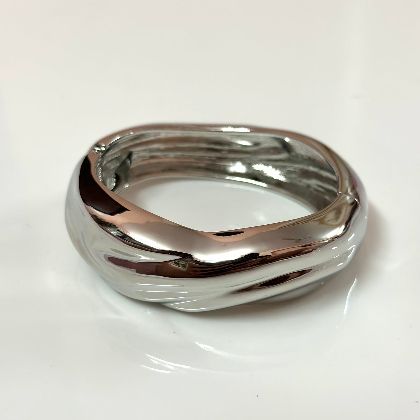 Wave Cuff {golden}