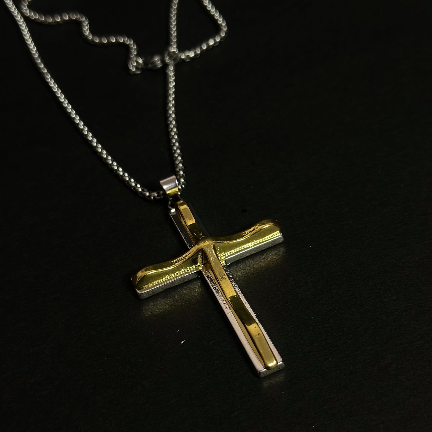 CRUCIFIX PENDANT