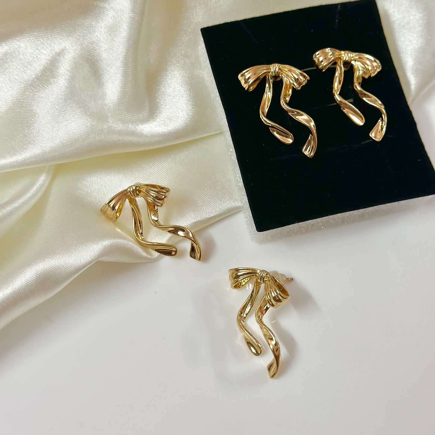 Ribbon Bows