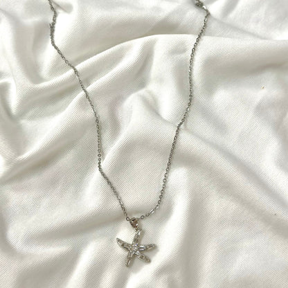 STARFISH NECKLACE