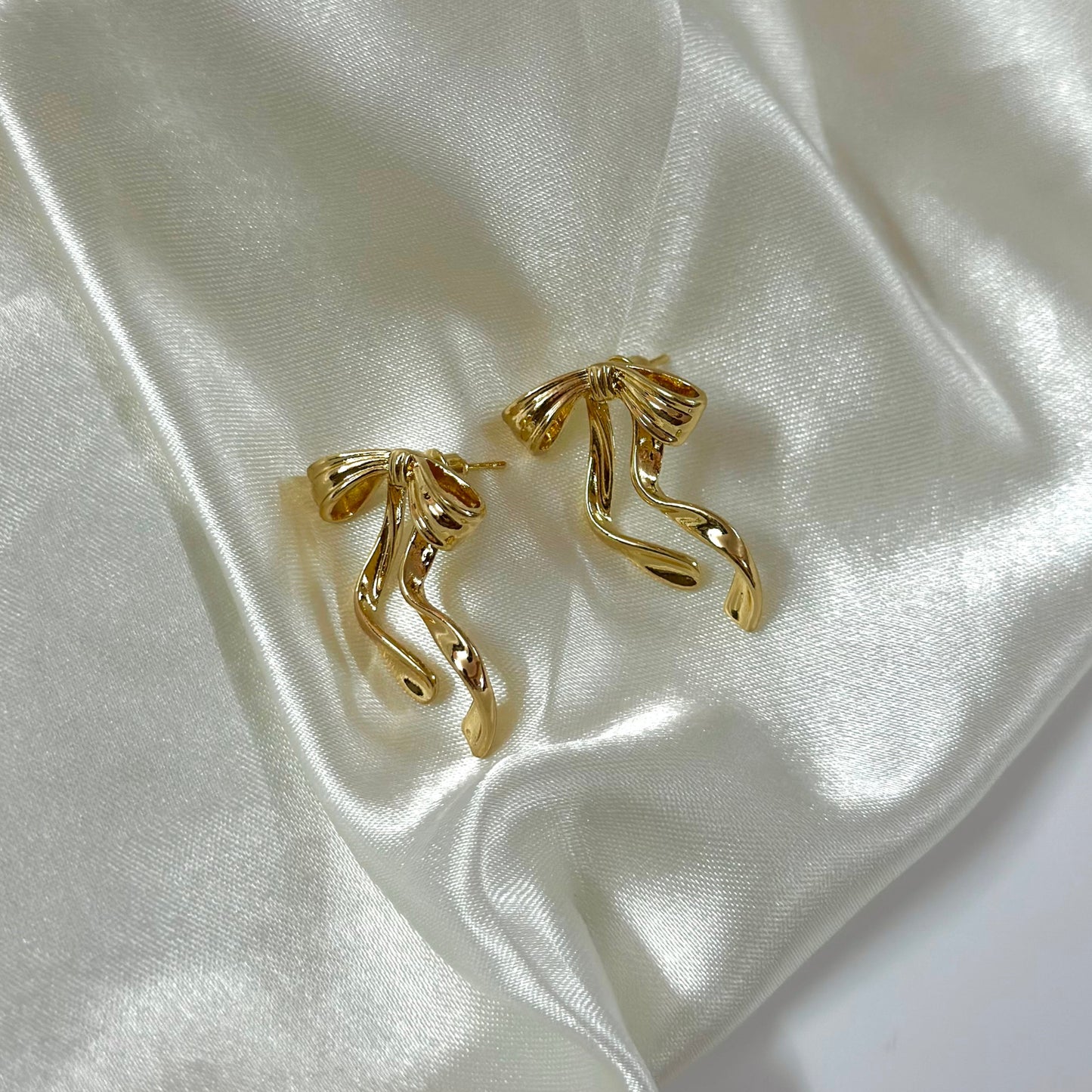 Ribbon Bows