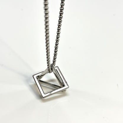TRIVIUM PENDANT