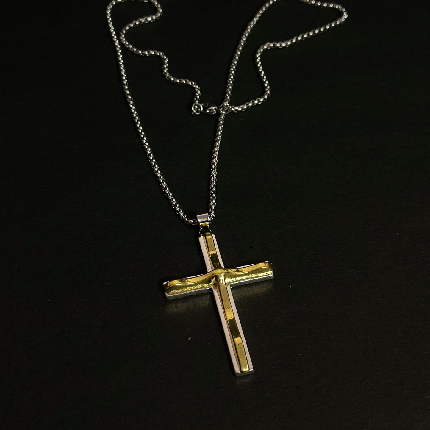 CRUCIFIX PENDANT