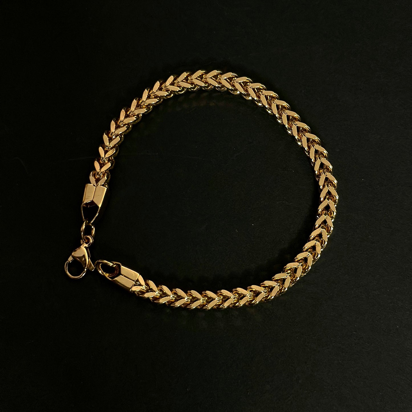 TRAIL BRACELET