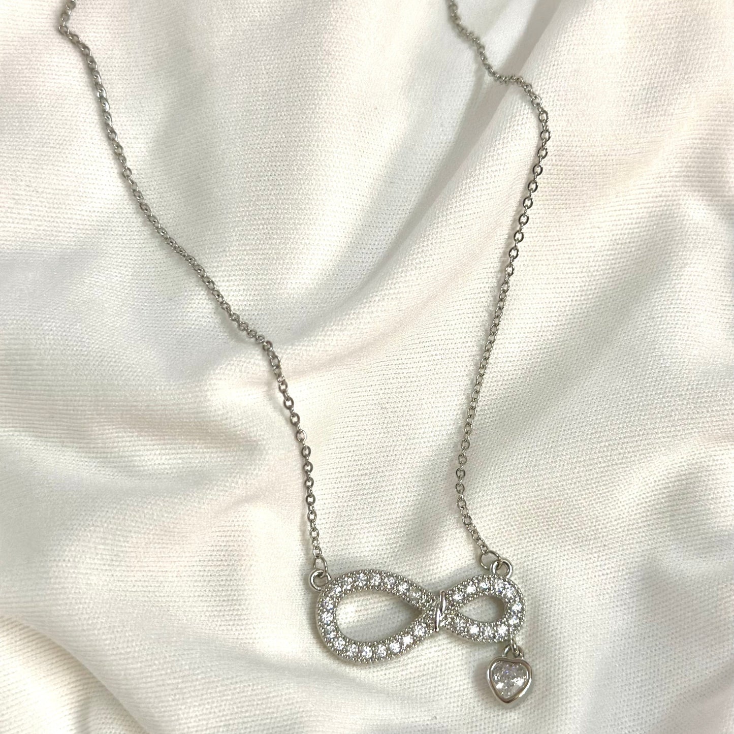 INFINITY NECKLACE